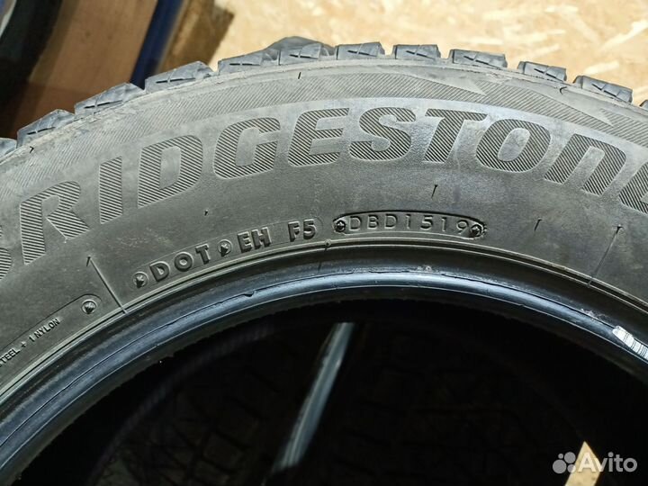Bridgestone Blizzak DM-V2 225/65 R17 102S