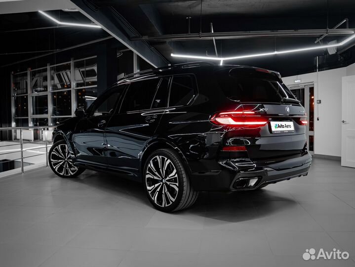 BMW X7 3.0 AT, 2023, 9 255 км