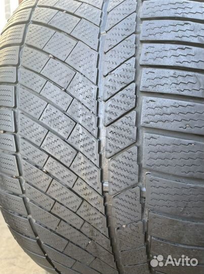 Continental ContiWinterContact TS 830 P 295/40 R19 108V