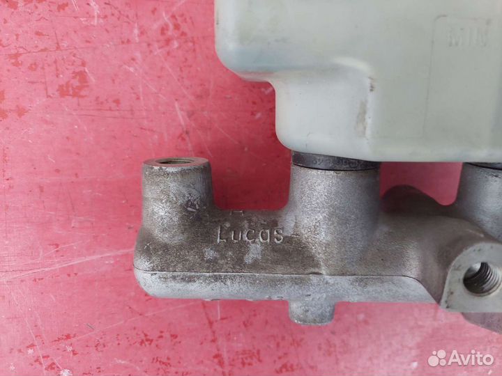 Главный тормозной цилиндр BMW E38