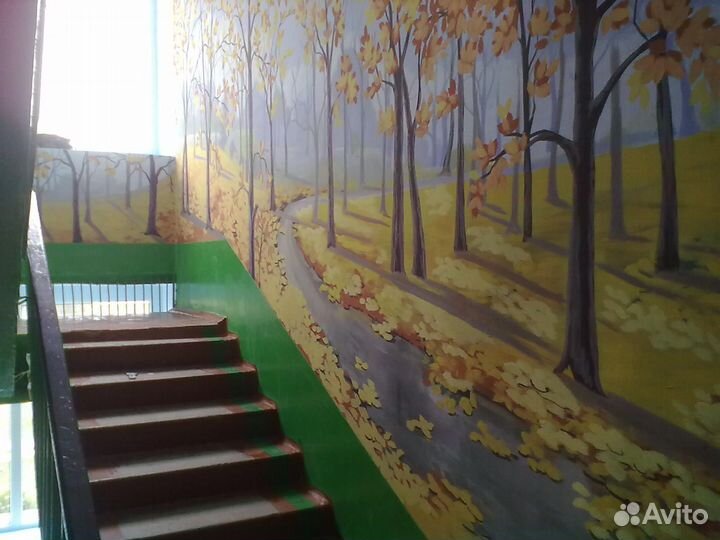 Художник. Роспись стен. Барельеф