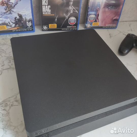 Sony PS4 Slim 1TB (3 диска)