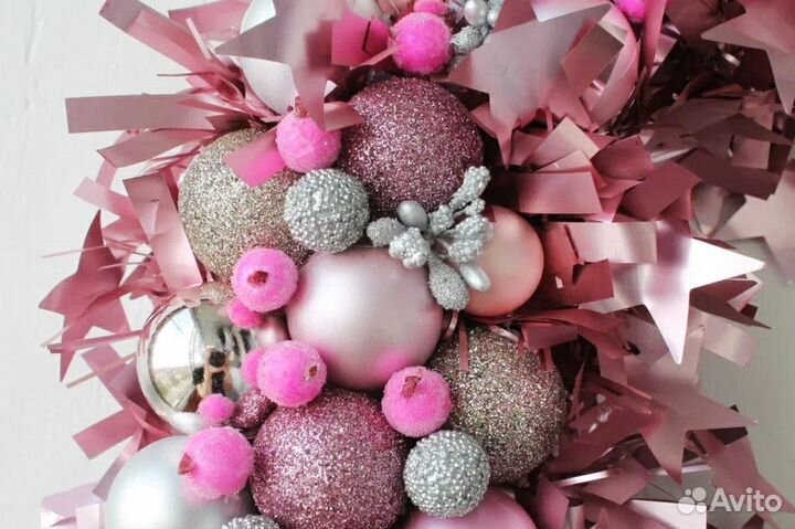 Новогодний венок ручной работы