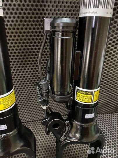 Новая пневмостойка Mercedes ML GL 164 ADS