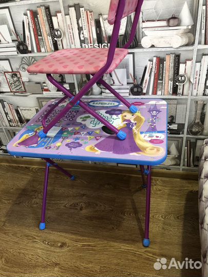 Детский стол и стул