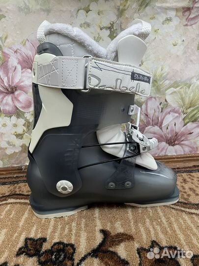 Горнолыжные ботинки