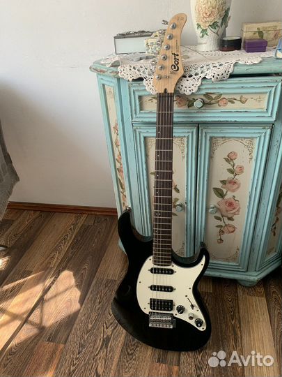 Электрогитара cort