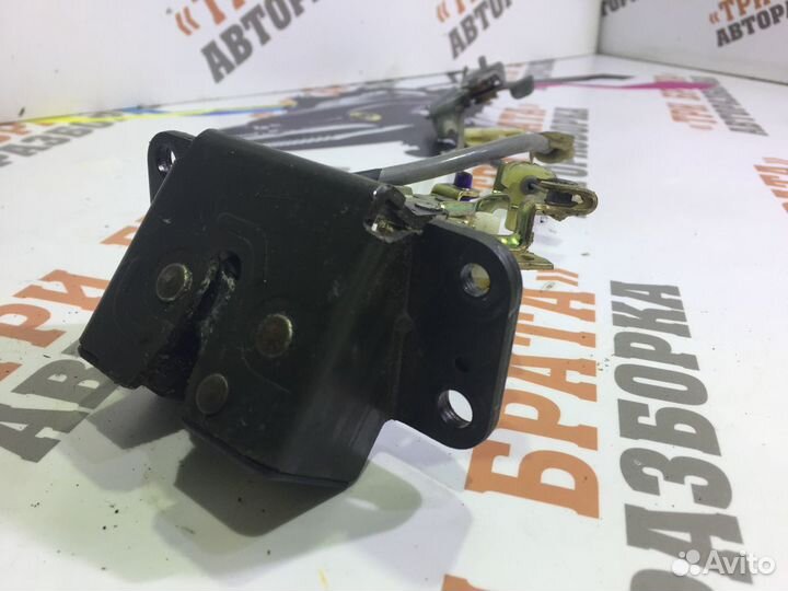 Лексус RX Замок крышки багажника