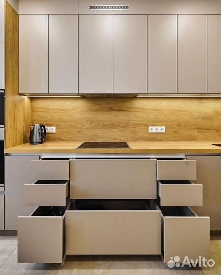 Кухонный гарнитур без ручек