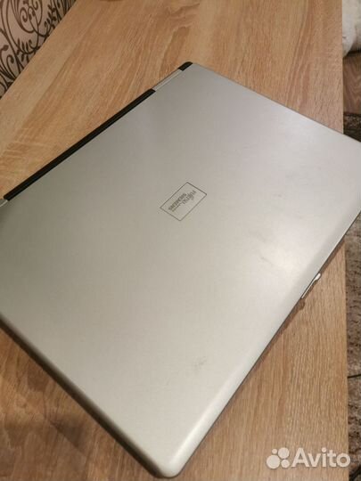 Fujitsu siemens amilo li 1705