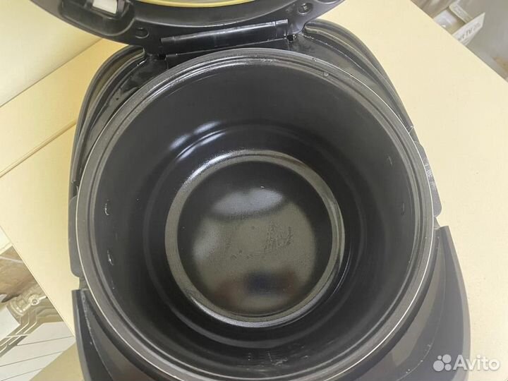 Мультиварка redmond RMC-M90