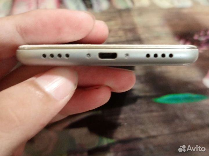 Meizu M3s, 2/32 ГБ