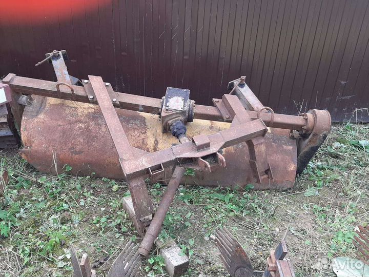 Щетка для трактора