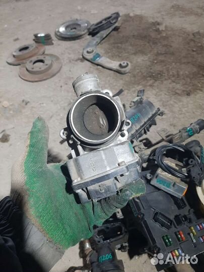 Пежо 206 колектор впускной дросельная заслонка