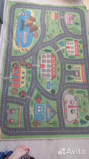Игровой ковер с дорогой и домами