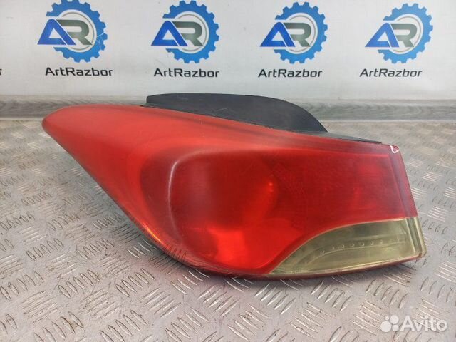 Фонарь задний наружный левый Hyundai Elantra MD