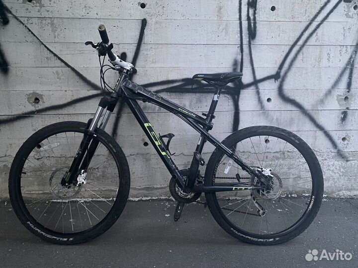 Велосипед GT avalanche 1.0