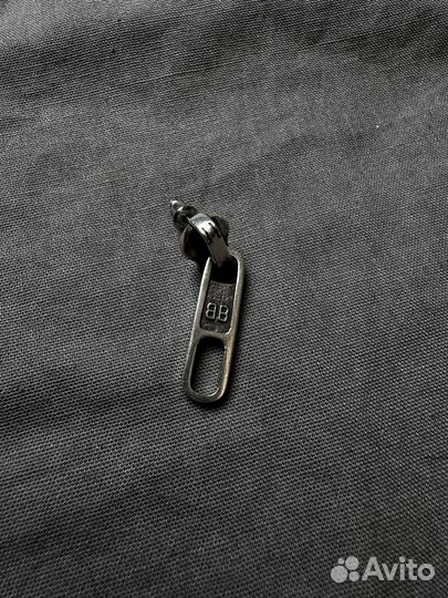 Серьга balenciaga