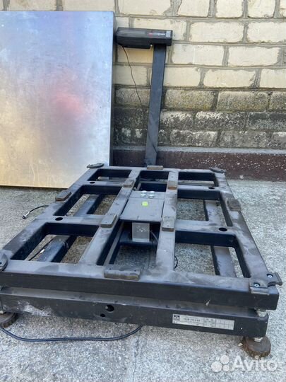 Весы напольные промышленные