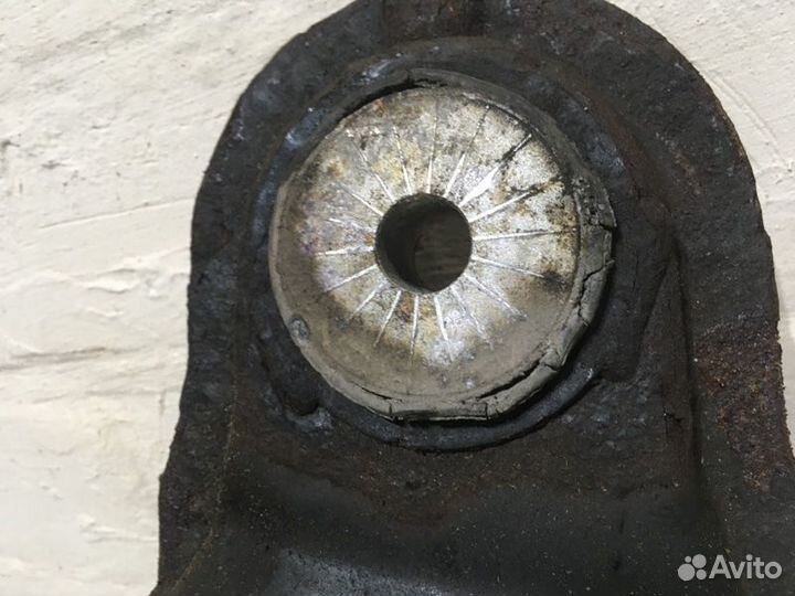 Балка подмоторная Volkswagen Bora 1997-2005