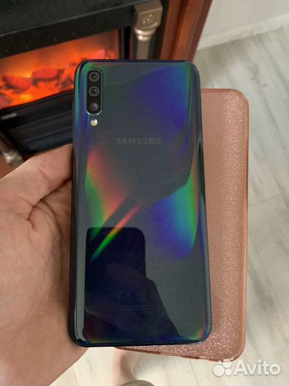 Samsung a50 64gb