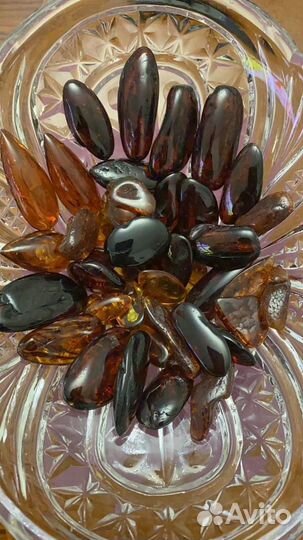 Пластины из янтаря