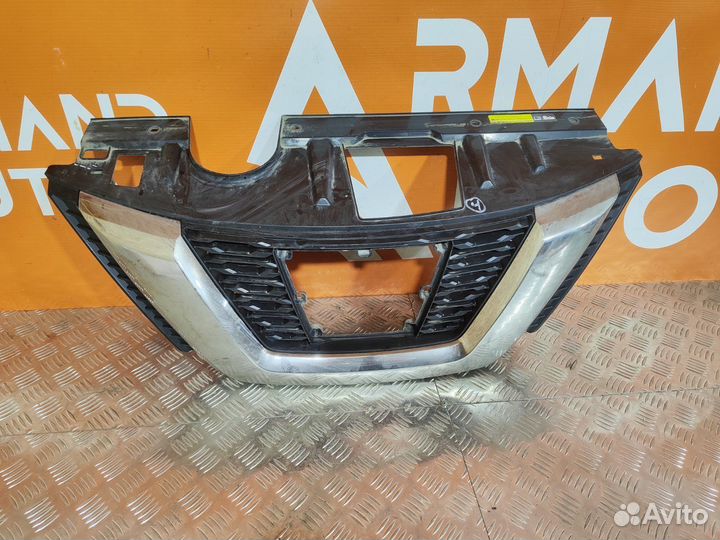 Решетка радиатора Nissan X-Trail 3 T32 2017-2022