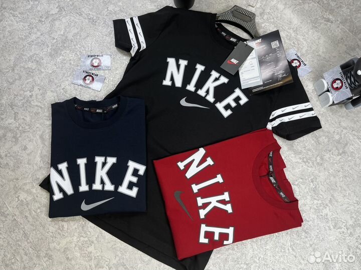 Футболка Nike