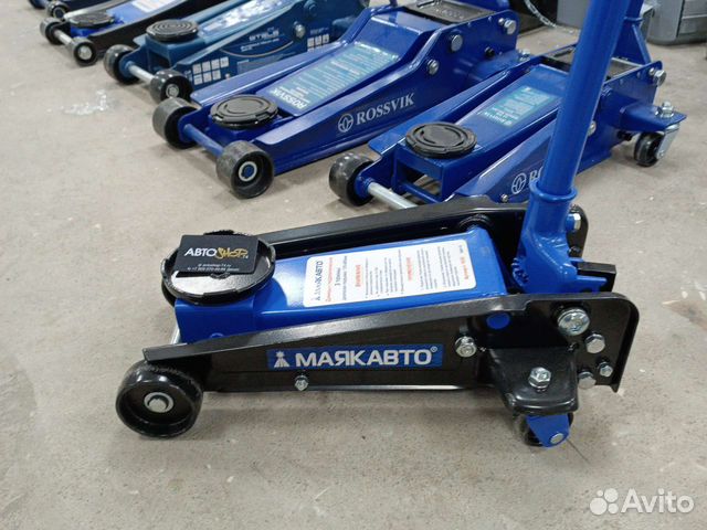 Домкрат подкатной 3 тонны 460 мм