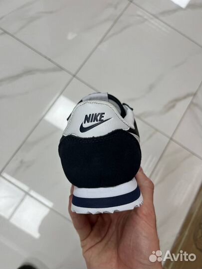 Кроссовки мужские