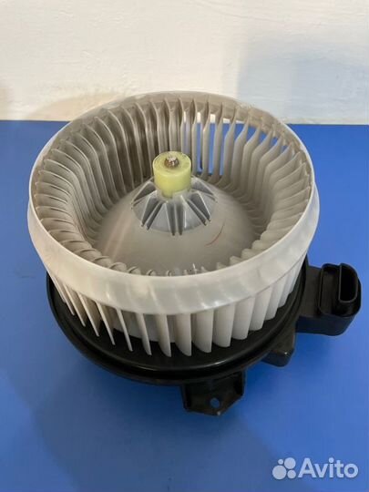 Мотор печки Toyota Land Cruiser 150 2009