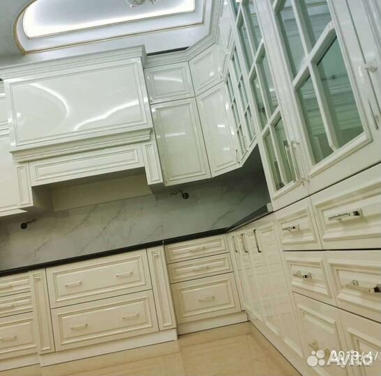 Маляр по мебели (дереву)