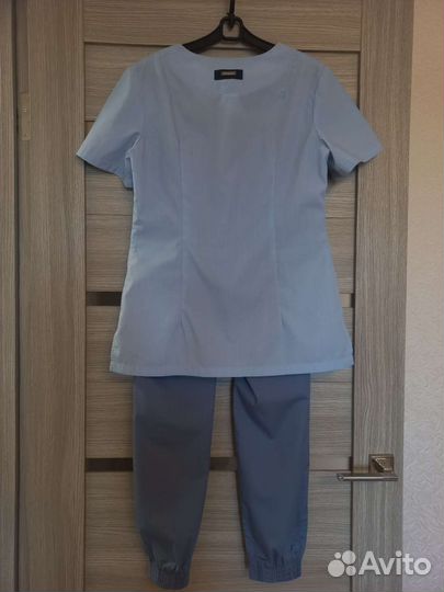 Медицинский костюм 44 размер