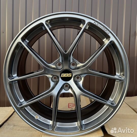 Диски 19 дюймов 5/114,3