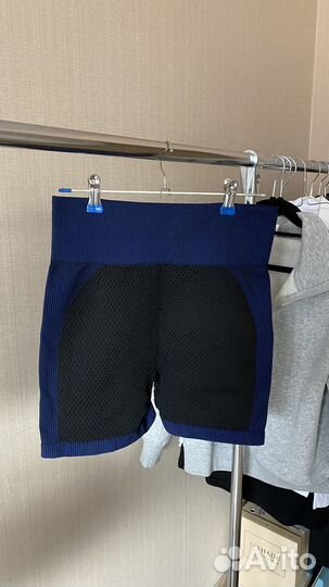 Костюм спортивный женский