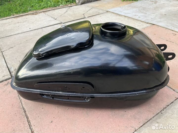 Бензобак с бардачком для мотоцикла Урал