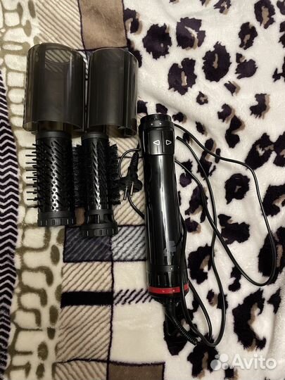 Фен-щетка Rowenta Karl Lagerfeld Activ cf952lfo