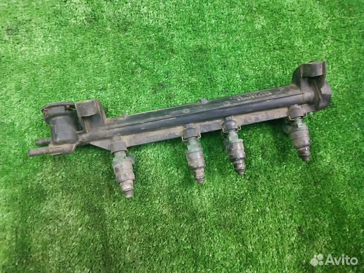 Топливная рампа BFQ 1.6 Шкода Октавия