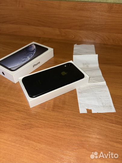 iPhone Xr, 64 ГБ