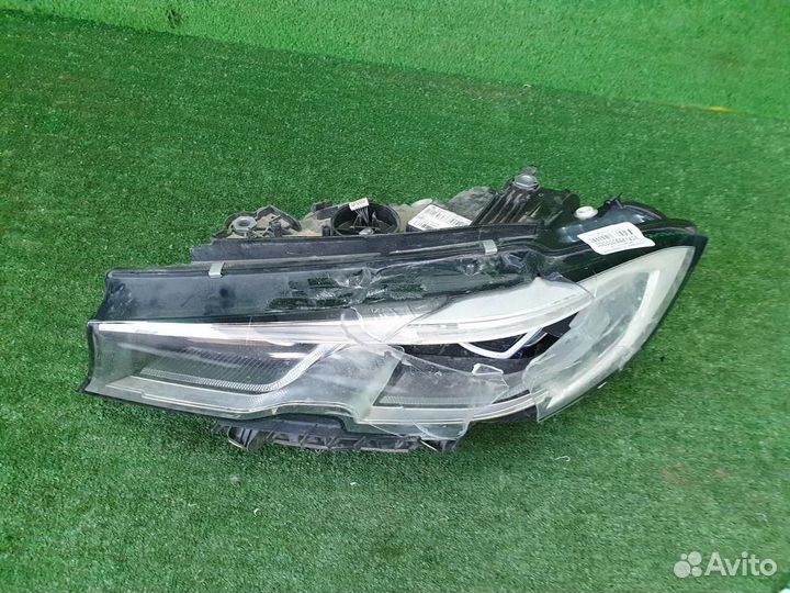 Фара левая BMW 3-Series