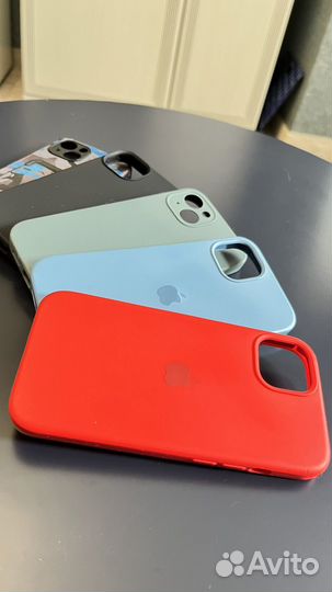 Силиконовый чехол бампер на iPhone 13