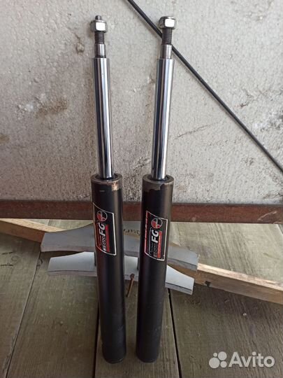 Стойки передние дэу нексия