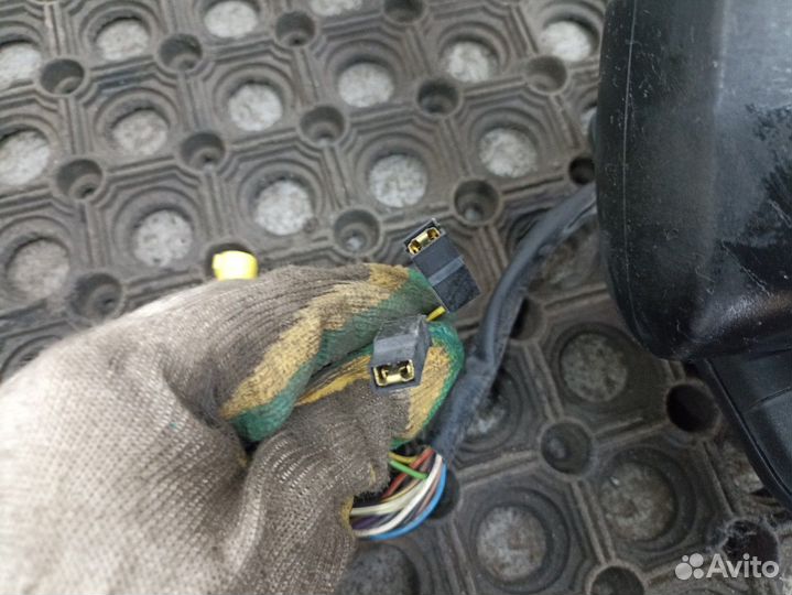 Зеркало заднего вида боковое правое