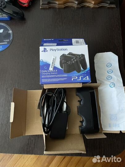 Док станция/зарядка/PS4