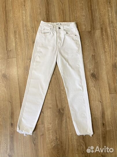 Джинсы pull and bear