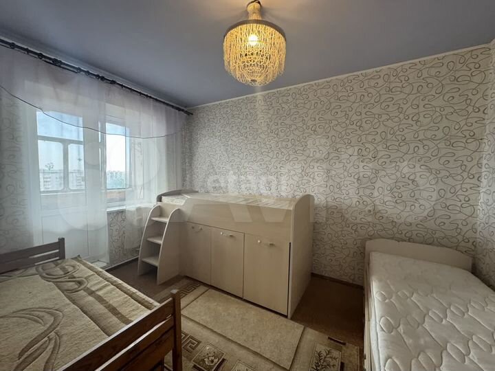 4-к. квартира, 71 м², 9/9 эт.