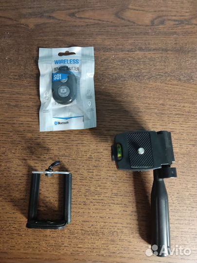 Новый штатив с блютуз пультом iSa SA-3888