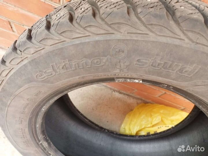 Sava Eskimo Stud 205/60 R16