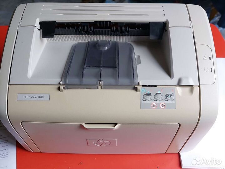 Принтер лазерный hp