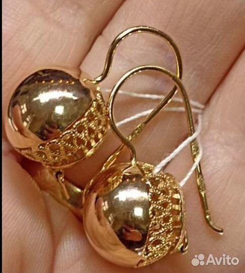 Золотые серьги шары